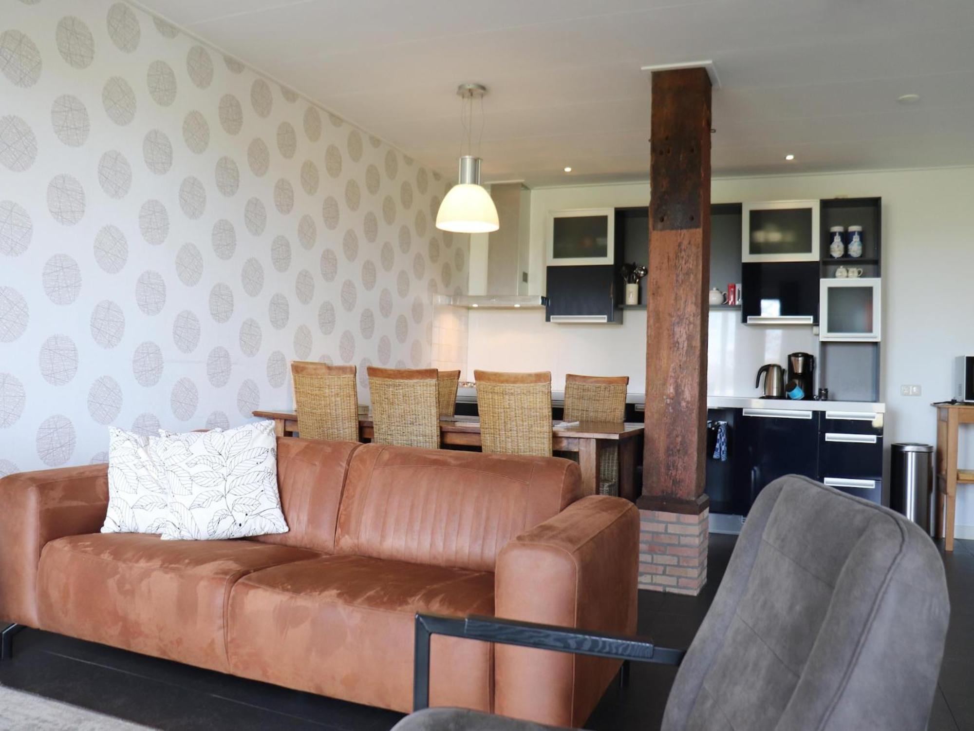 Rural Holiday Home With A Lovely Sunny Terrace ウォルクム エクステリア 写真