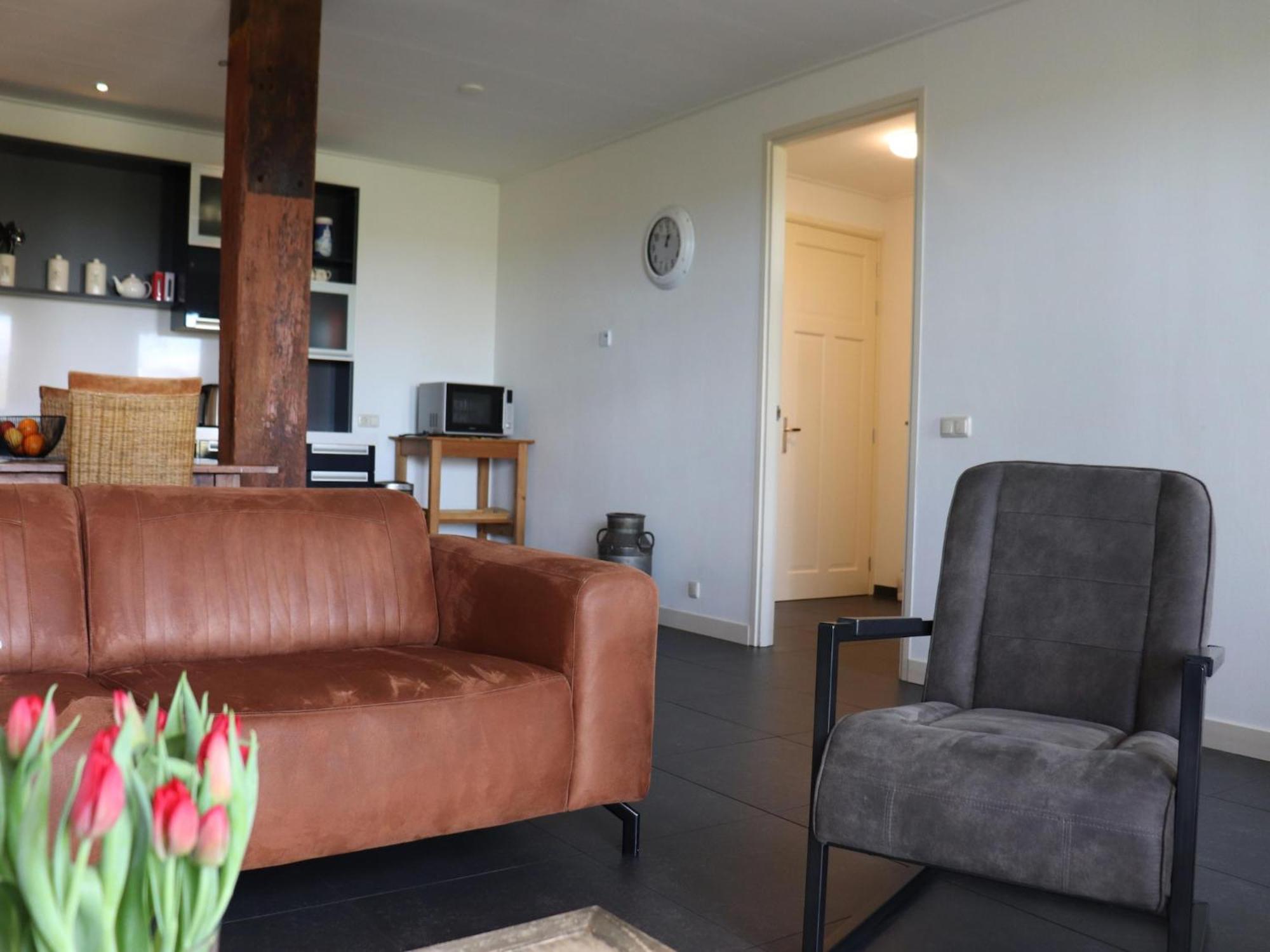 Rural Holiday Home With A Lovely Sunny Terrace ウォルクム エクステリア 写真