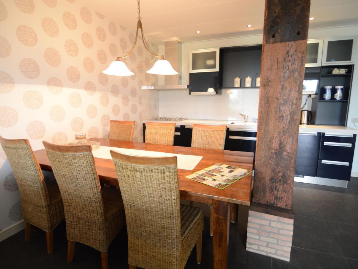 Rural Holiday Home With A Lovely Sunny Terrace ウォルクム エクステリア 写真